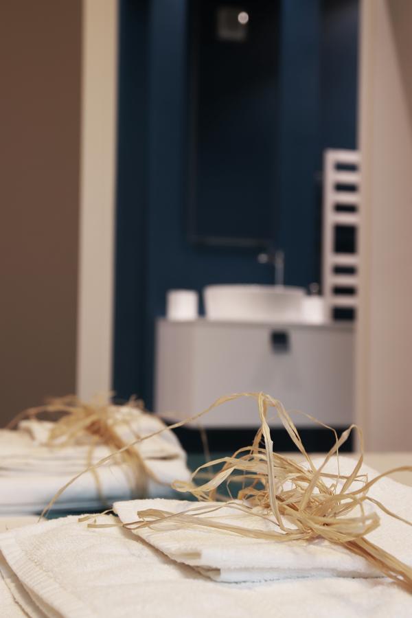 Art B&B Design Costa Volpino Eksteriør bilde