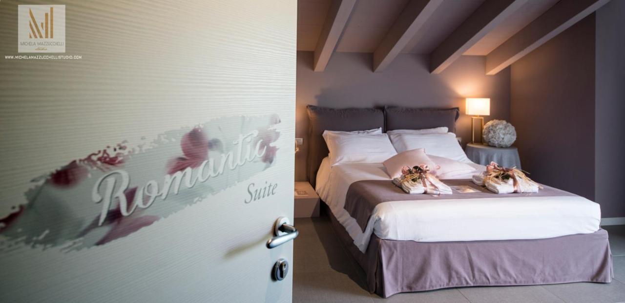 Art B&B Design Costa Volpino Eksteriør bilde